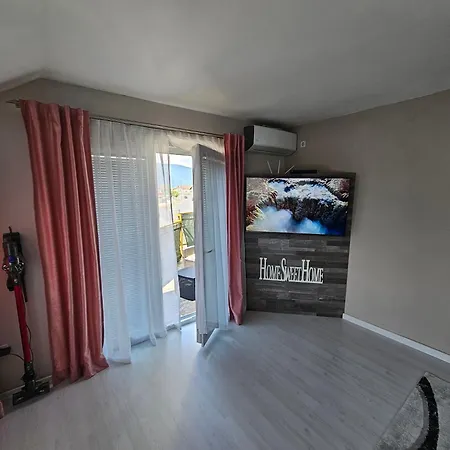 Near The City Center And International Airport In * Saraybosna