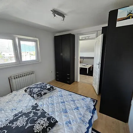 Near The City Center And International Airport In Daire