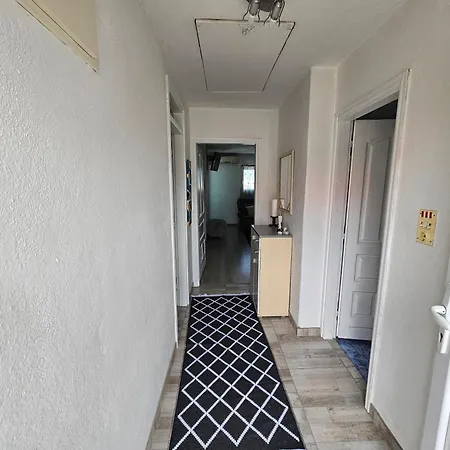 Near The City Center And International Airport In Saraybosna