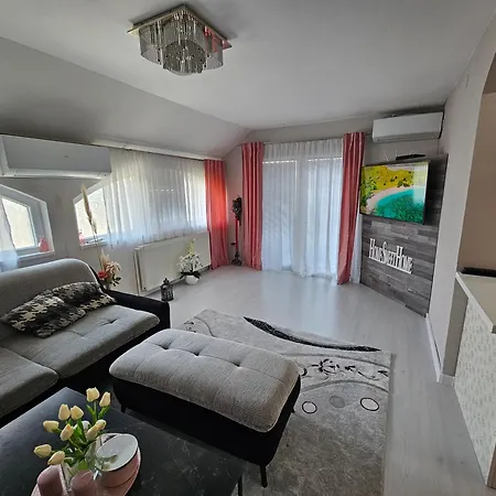 Daire Near The City Center And International Airport In *