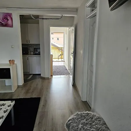 Daire Near The City Center And International Airport In *