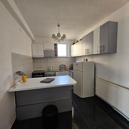 Near The City Center And International Airport In Saraybosna